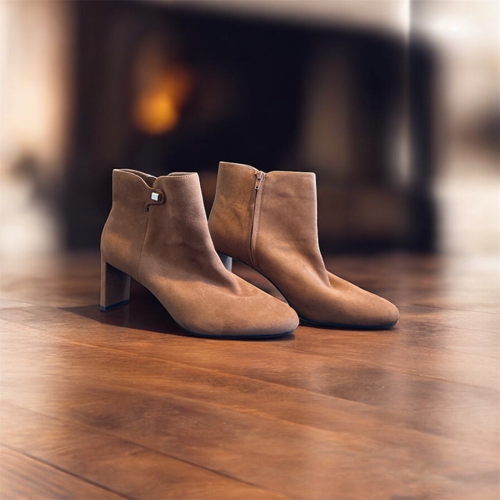 Alfani Chic Brown Heeled Boots